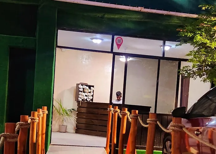 Hotel D Margo *